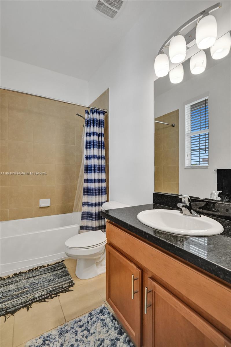 11854 SW 27th St, Miramar, Florida image 38