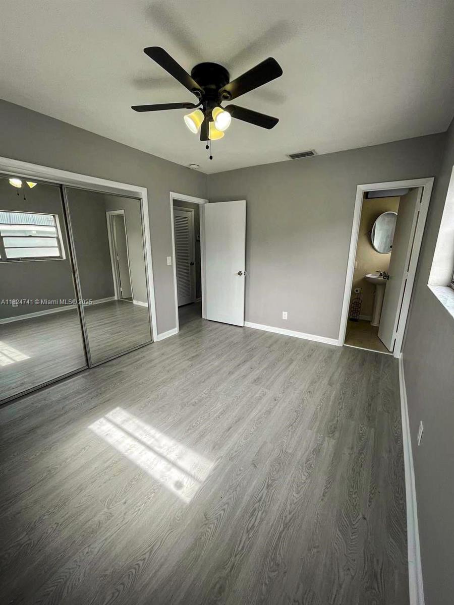 3515 Van Buren St #106, Hollywood, Florida image 4
