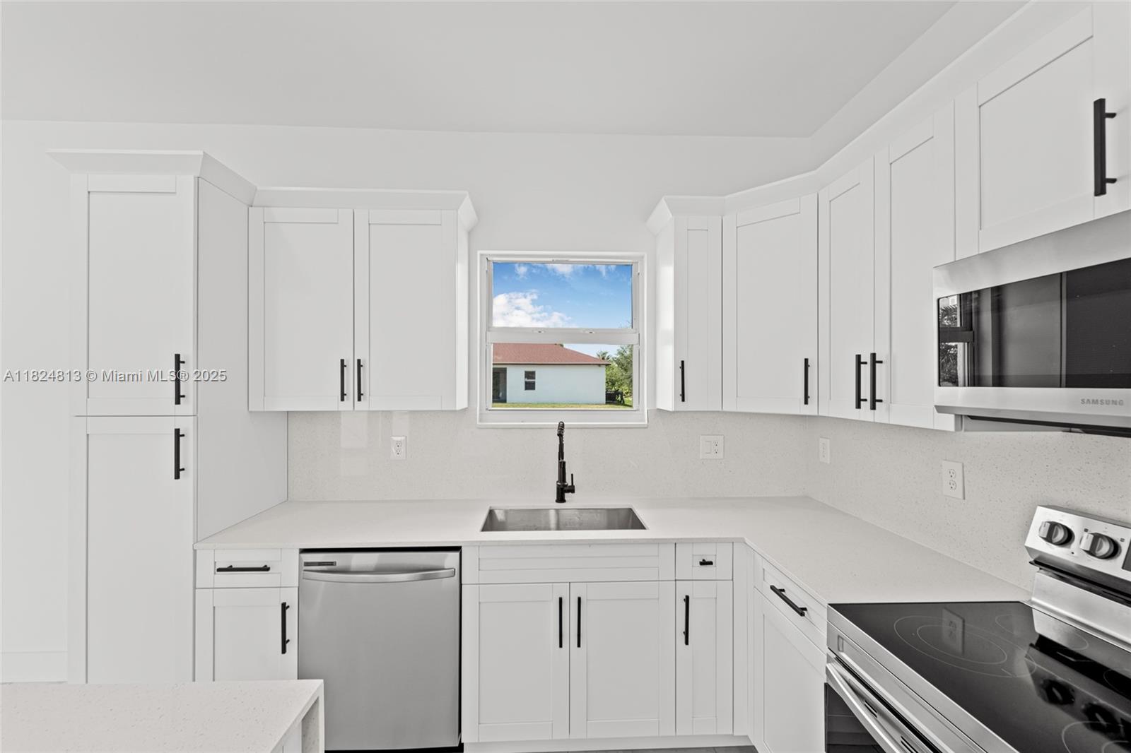 Residential, Lehigh Acres, Florida image 15