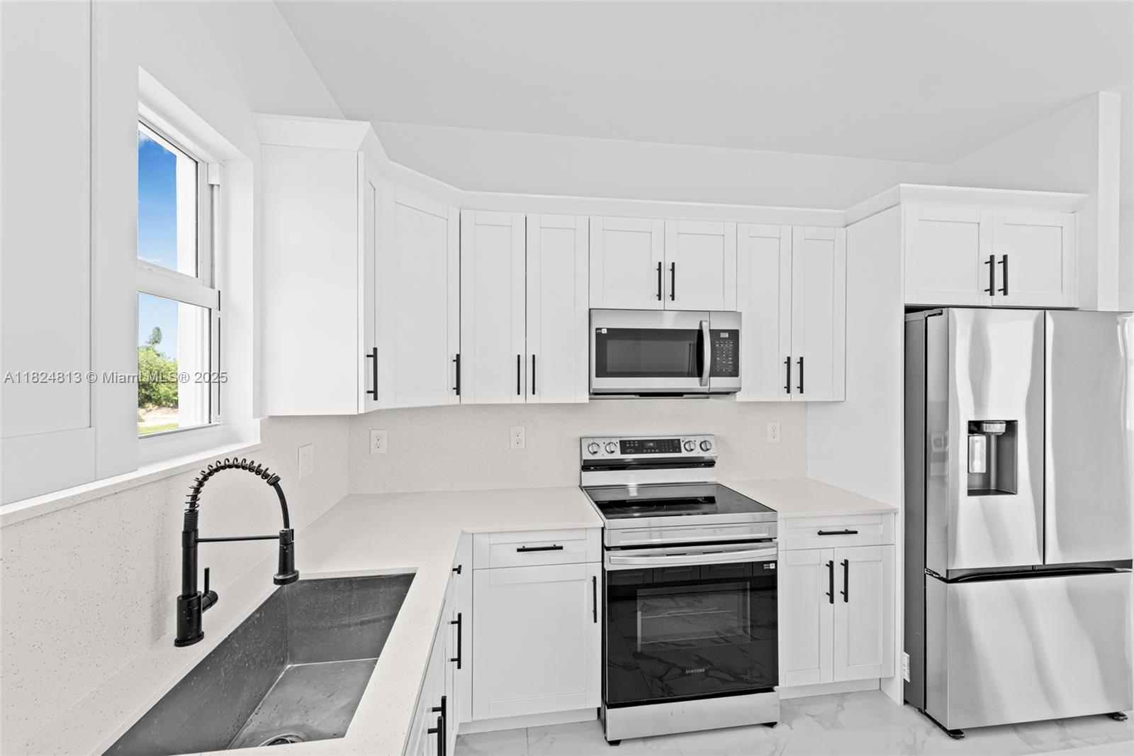 Residential, Lehigh Acres, Florida image 16