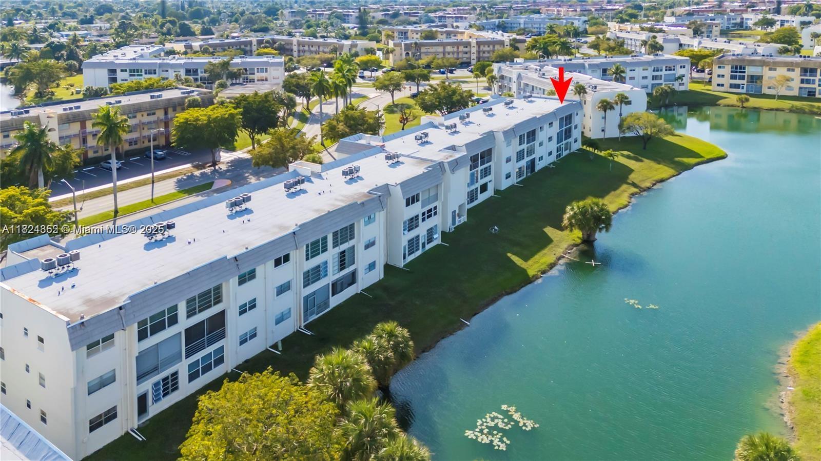 8300 Sunrise Lakes Blvd #102, Sunrise, Florida image 17
