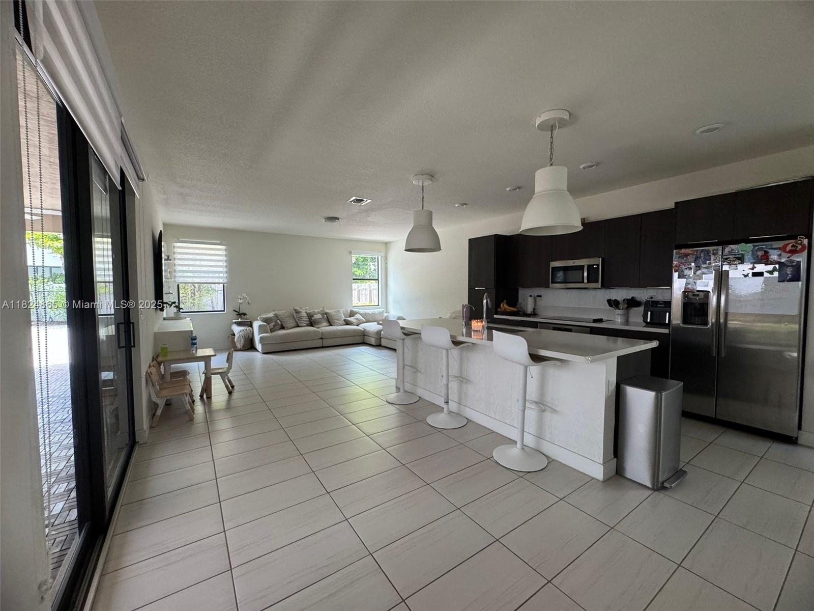 10240 NW 76th Ter, Doral, Florida image 5