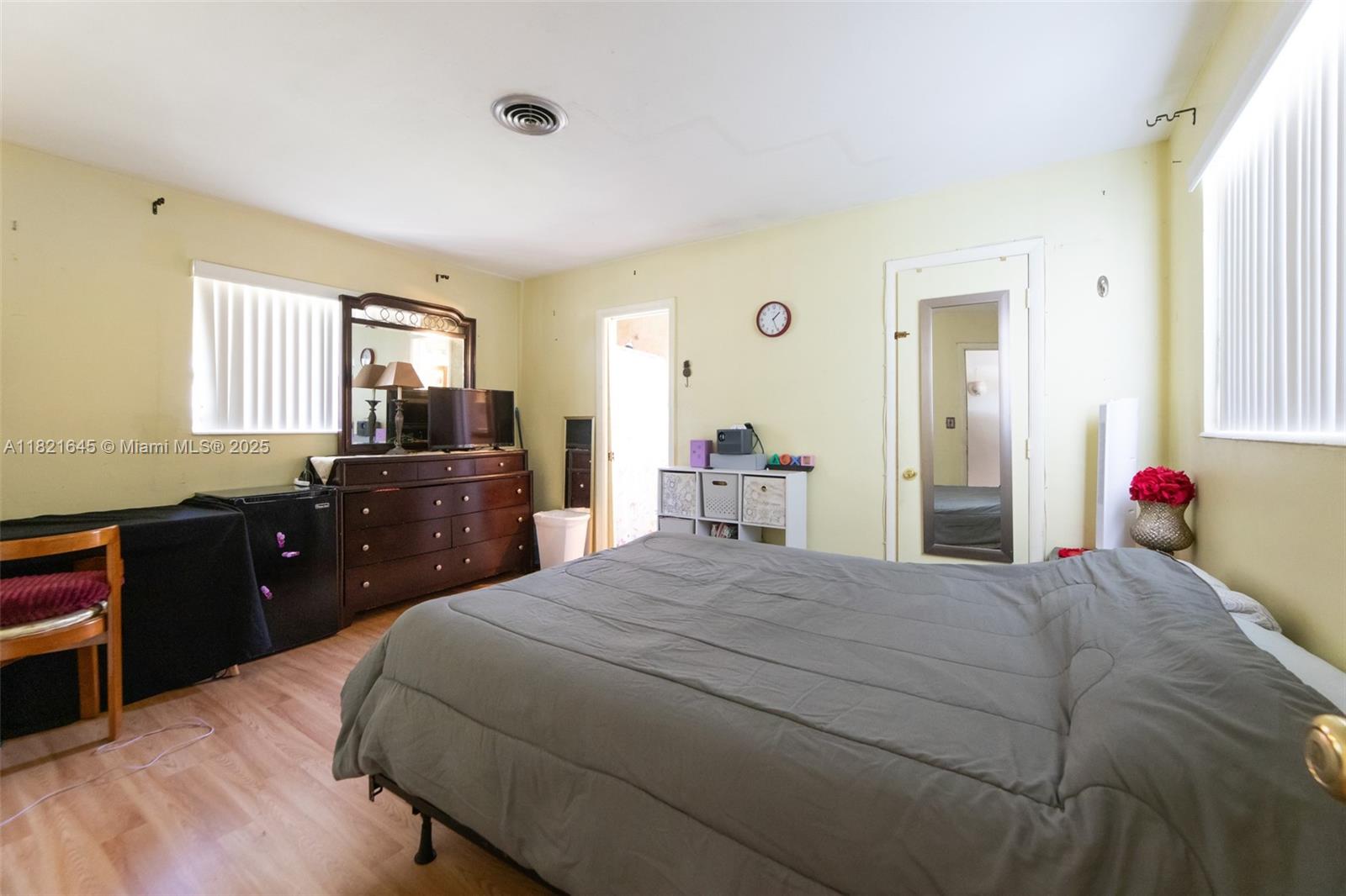 6701 NW 6th St, Margate, Florida image 14