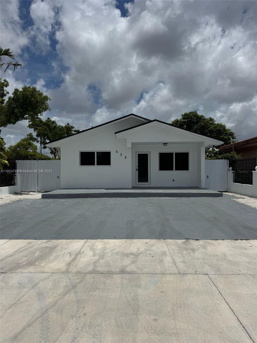 Property photo # 0