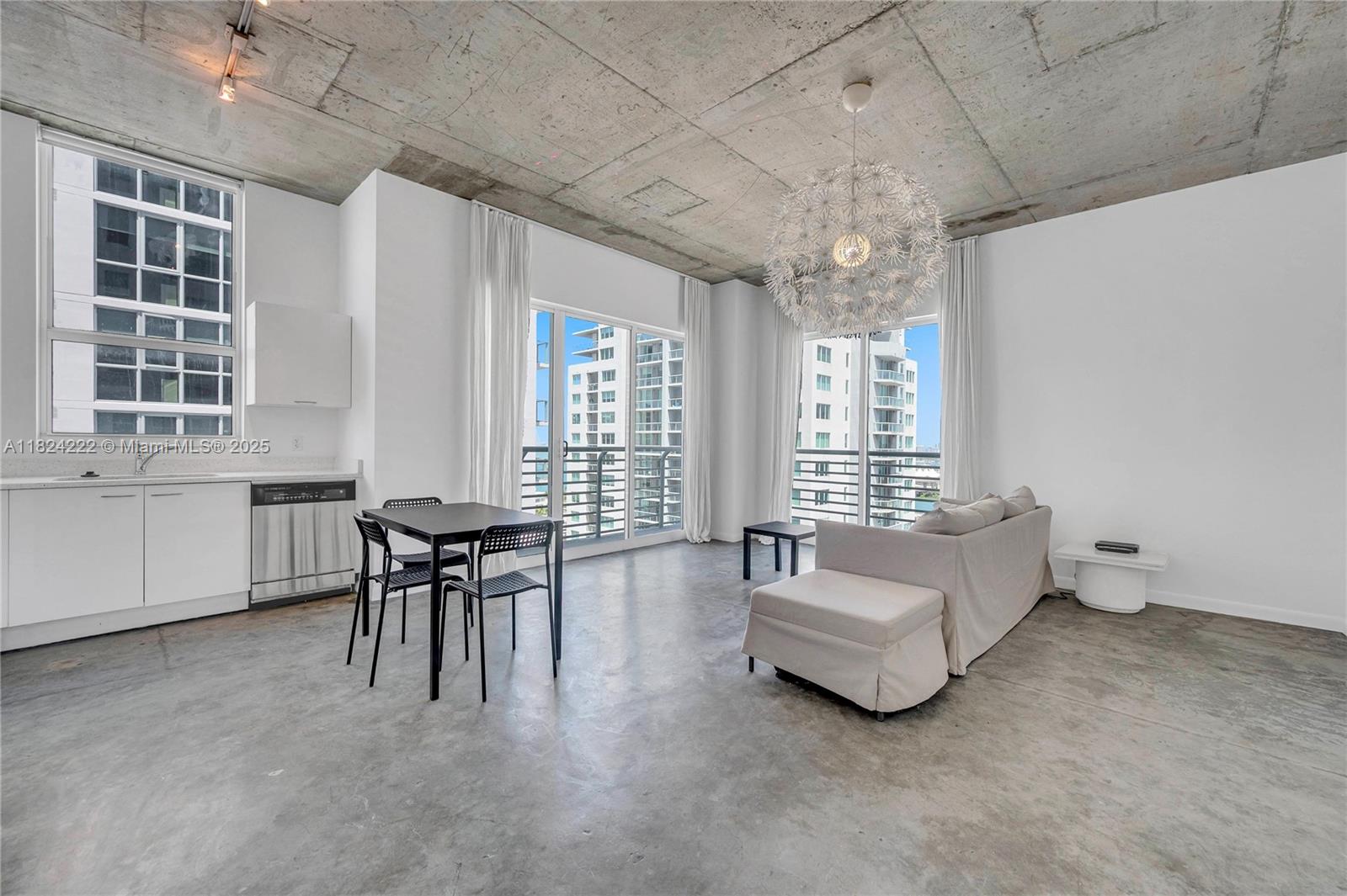 Property photo # 2