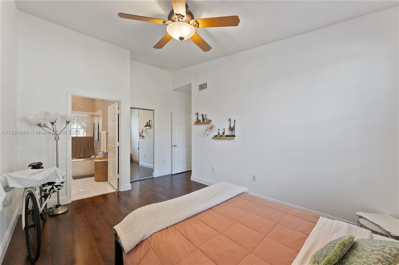18739 SW 28th St, Miramar, Florida image 8