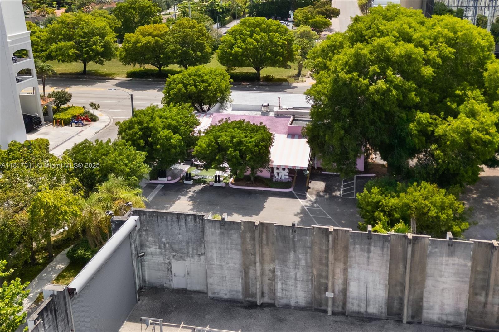 2345 SW 37th Ave, Miami, Florida image 18