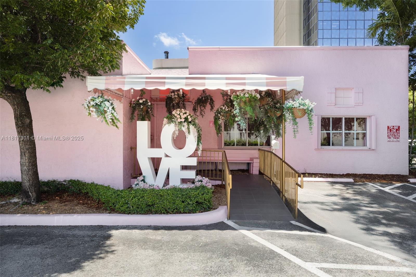 2345 SW 37th Ave, Miami, Florida image 9