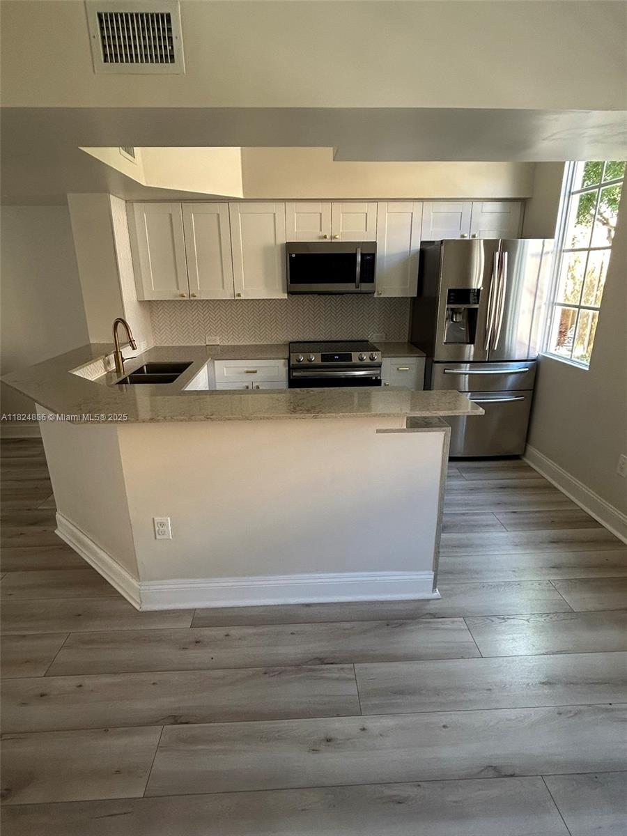 2921 NE 185th St #1205, Aventura, Florida image 1