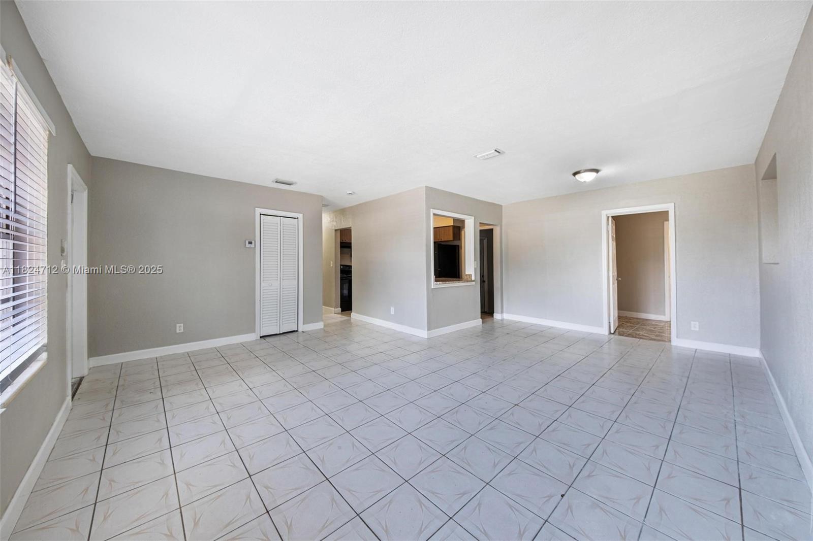 2410 NW 170th Ter, Miami Gardens, Florida image 21
