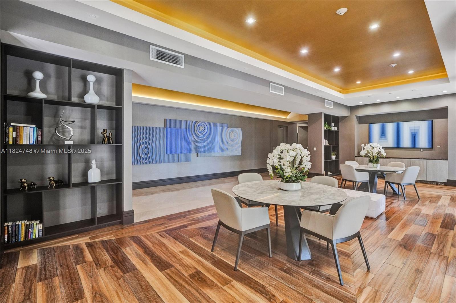 718 Valencia Ave #204, Coral Gables, Florida image 10