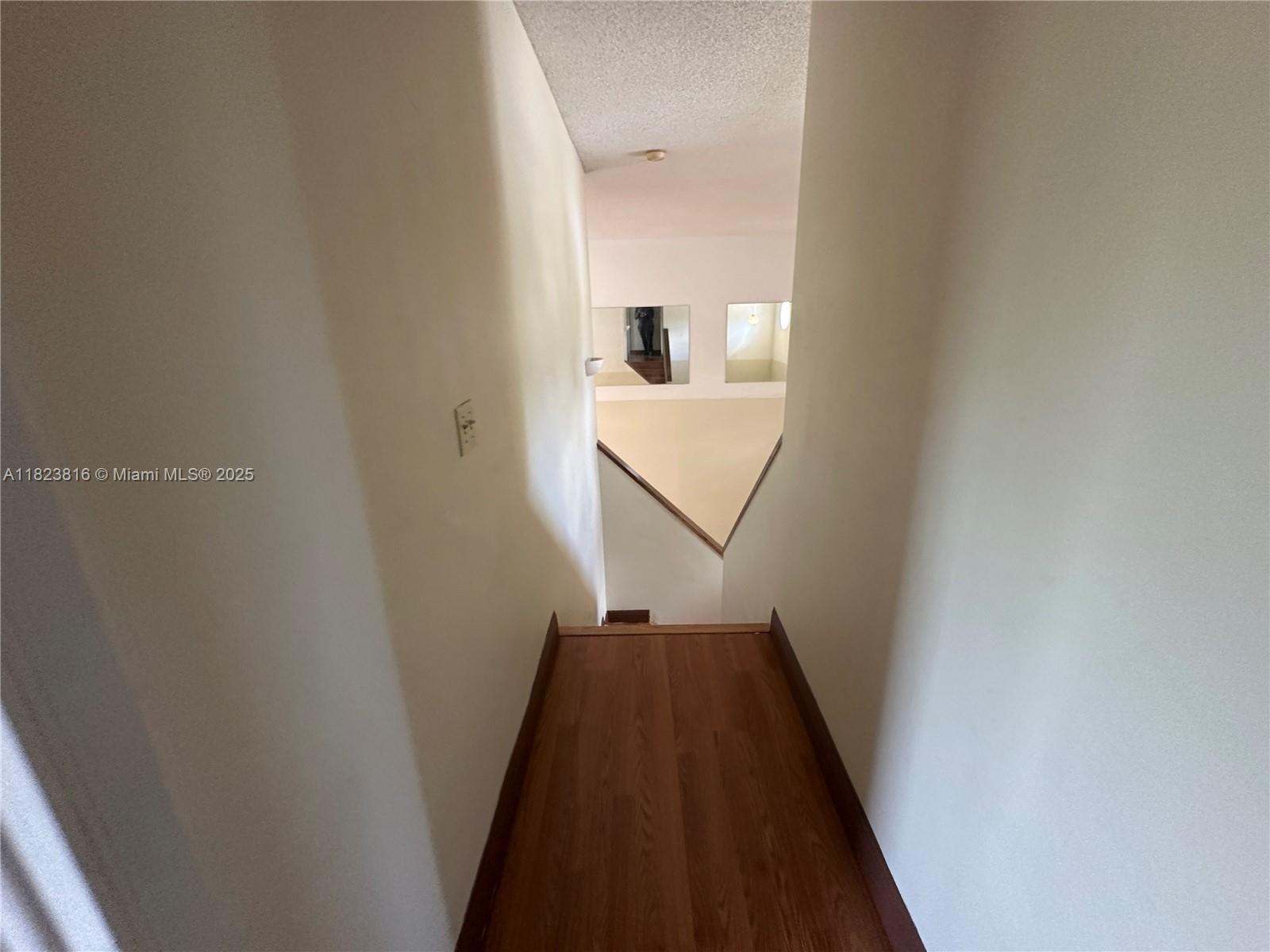 718 Valencia Ave #204, Coral Gables, Florida image 39