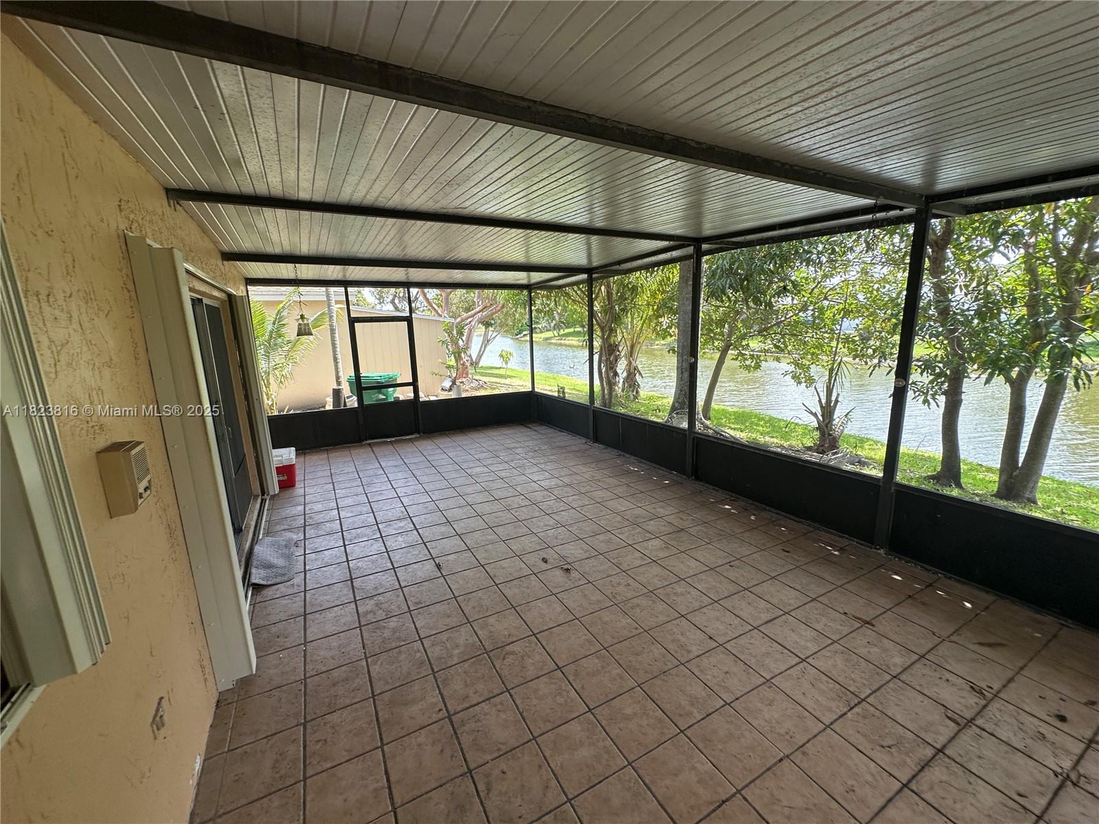 718 Valencia Ave #204, Coral Gables, Florida image 42