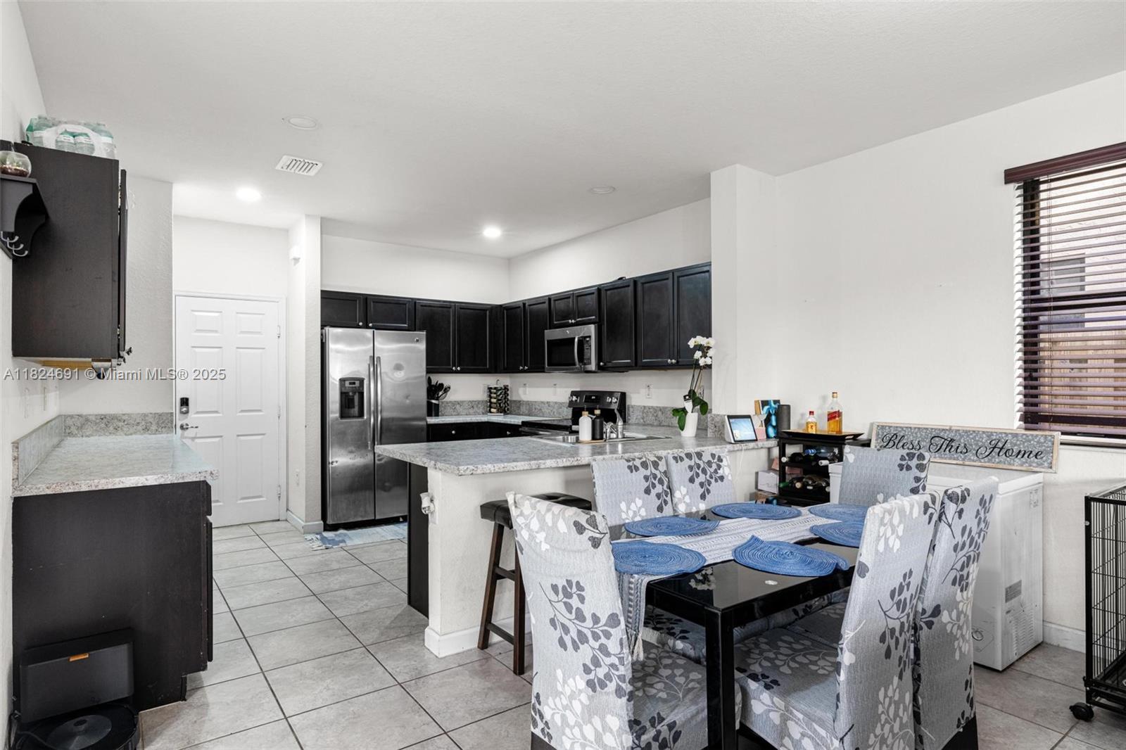 158 NE 23rd Ter, Homestead, Florida image 14