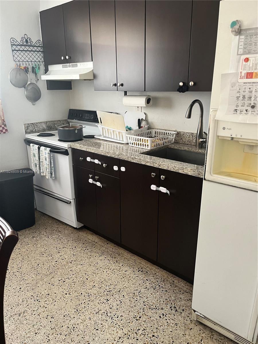 37 NW 19th Ave, Miami, Florida image 3