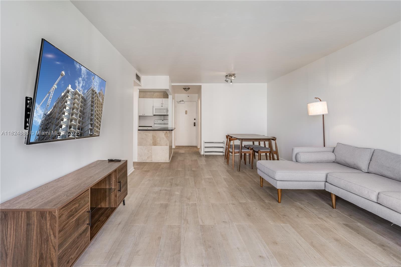 Property photo # 4