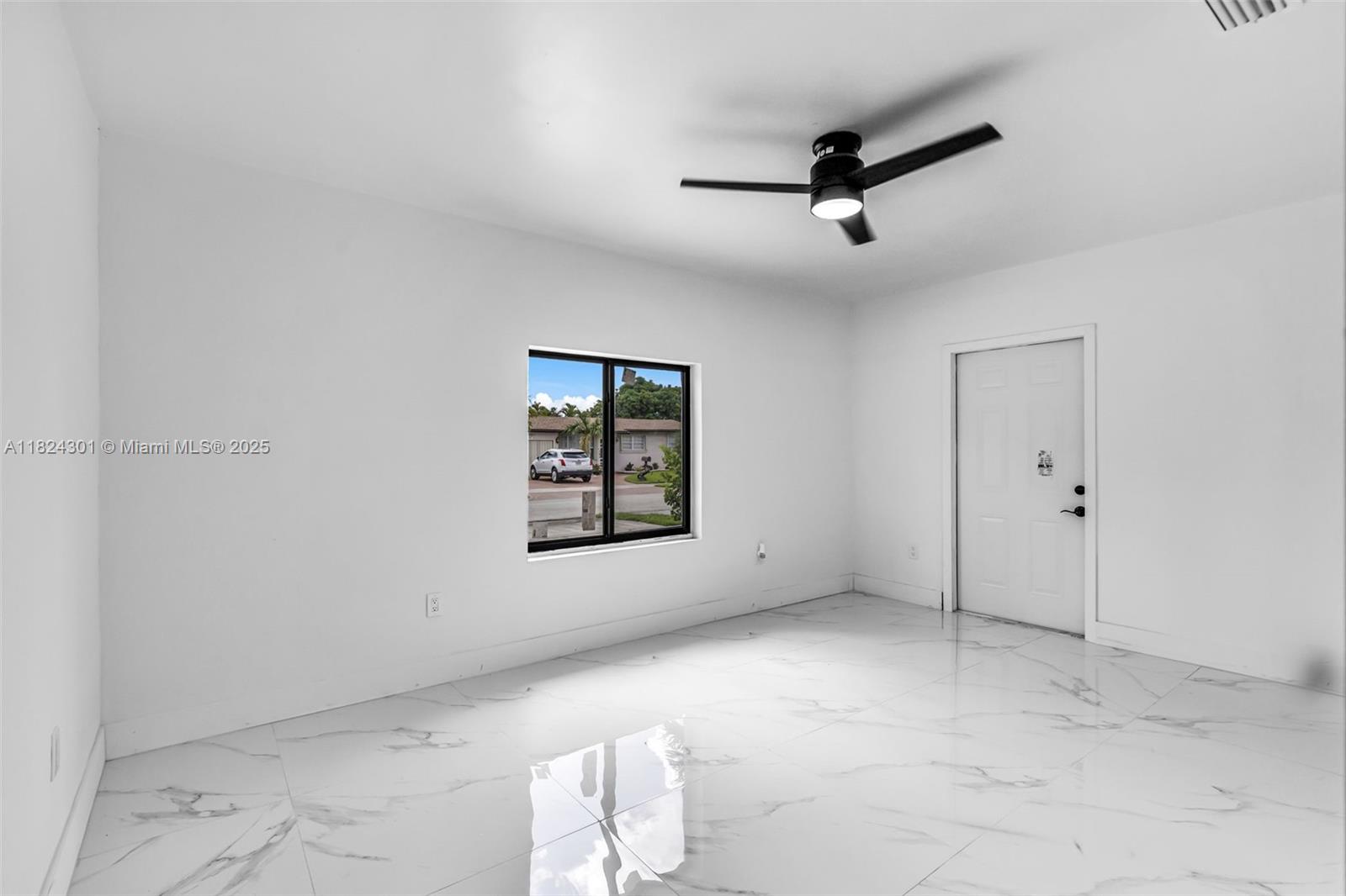 4660 W 8th Pl, Hialeah, Florida image 20