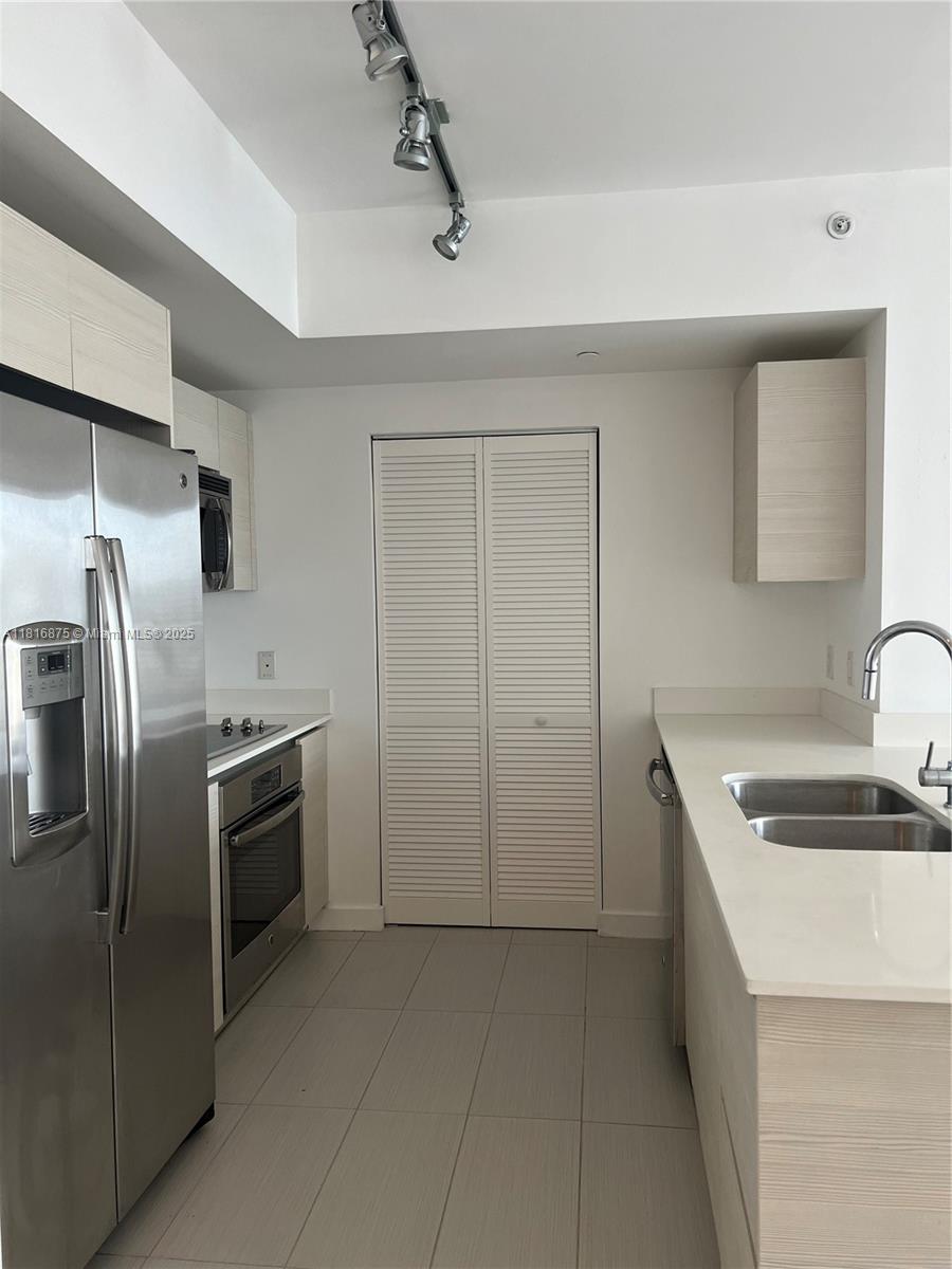 4250 Biscayne Blvd #1618, Miami, Florida image 12