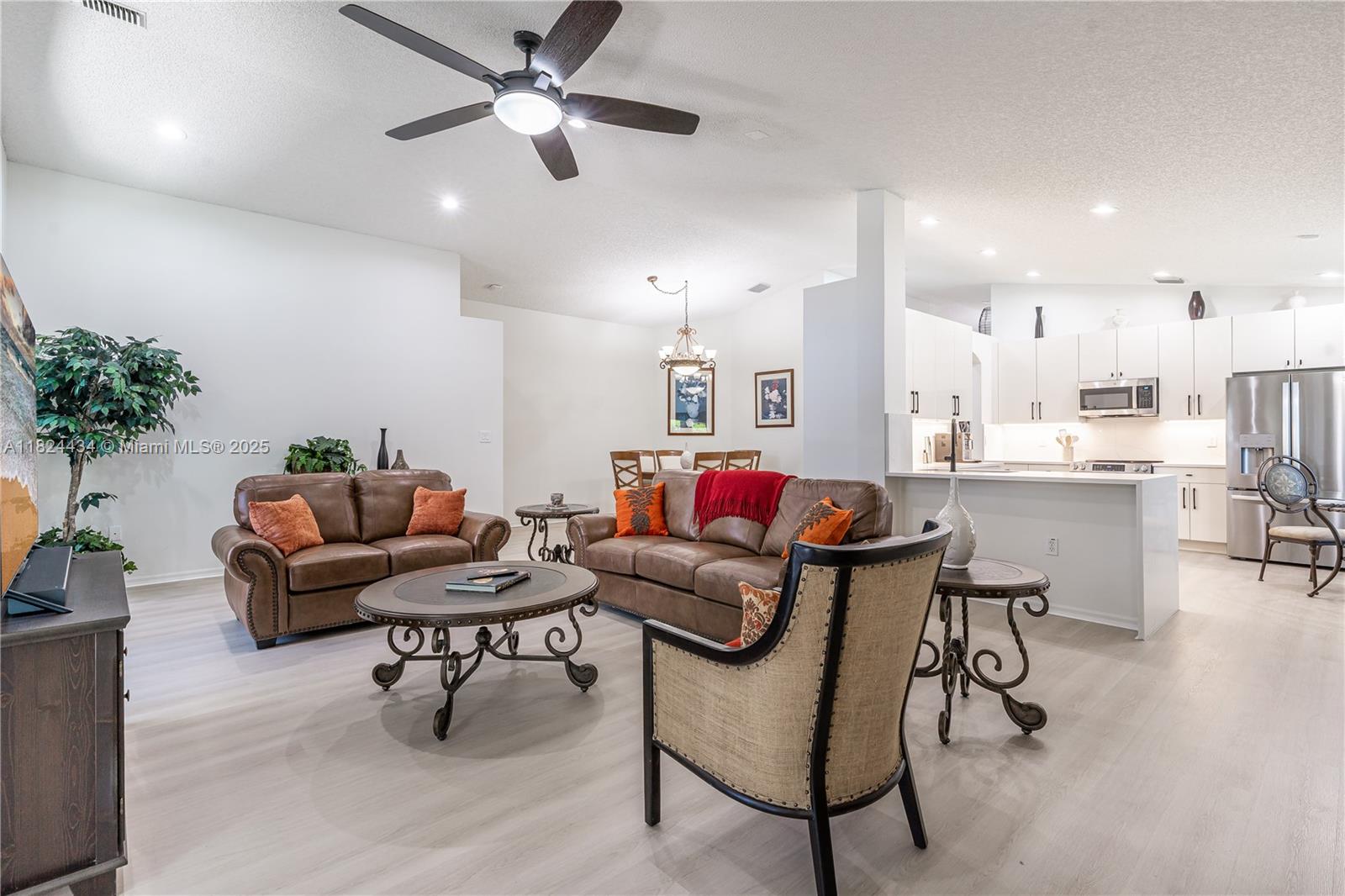 14295 NW 18th Pl, Pembroke Pines, Florida image 8