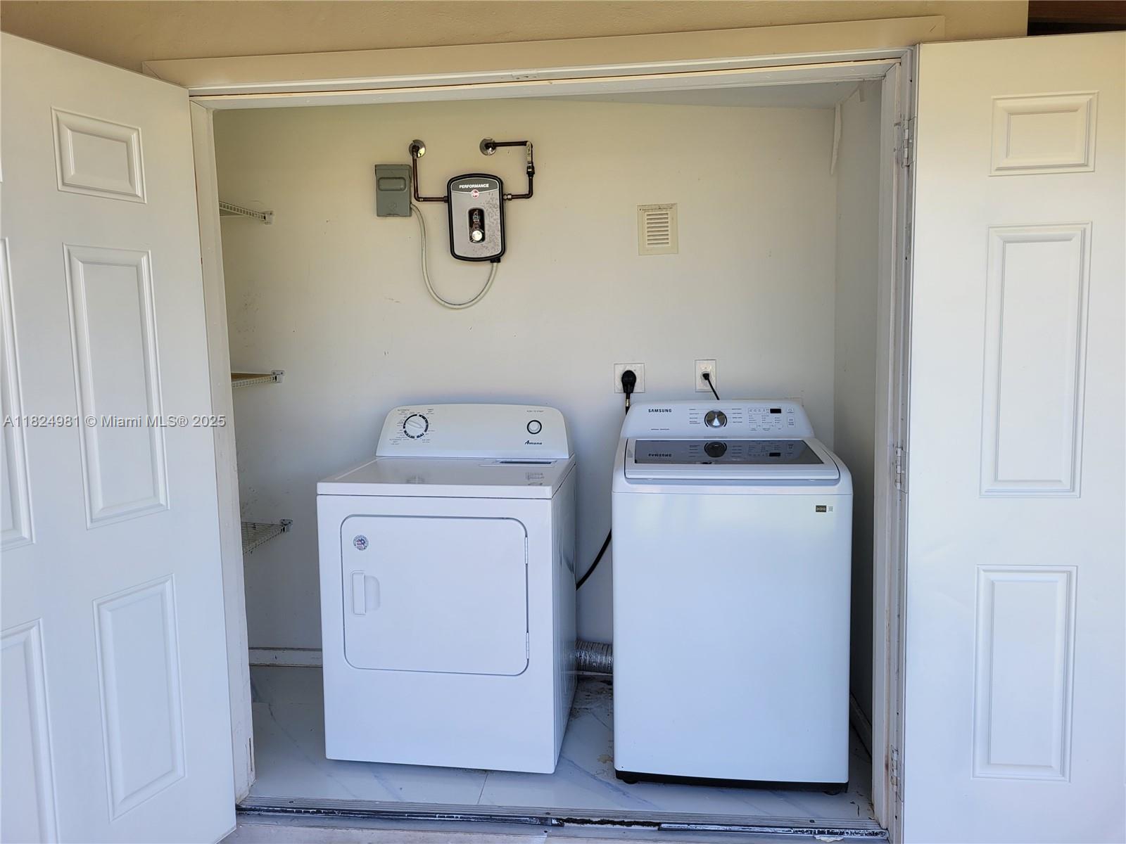 1800 SW 97th Ave, Miramar, Florida image 13