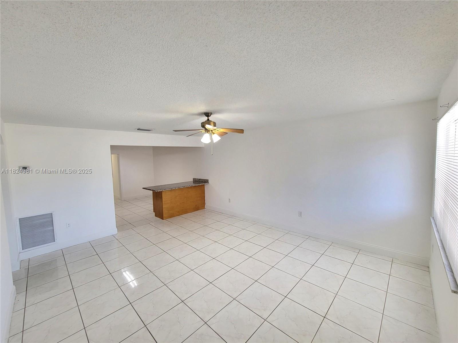 1800 SW 97th Ave, Miramar, Florida image 15