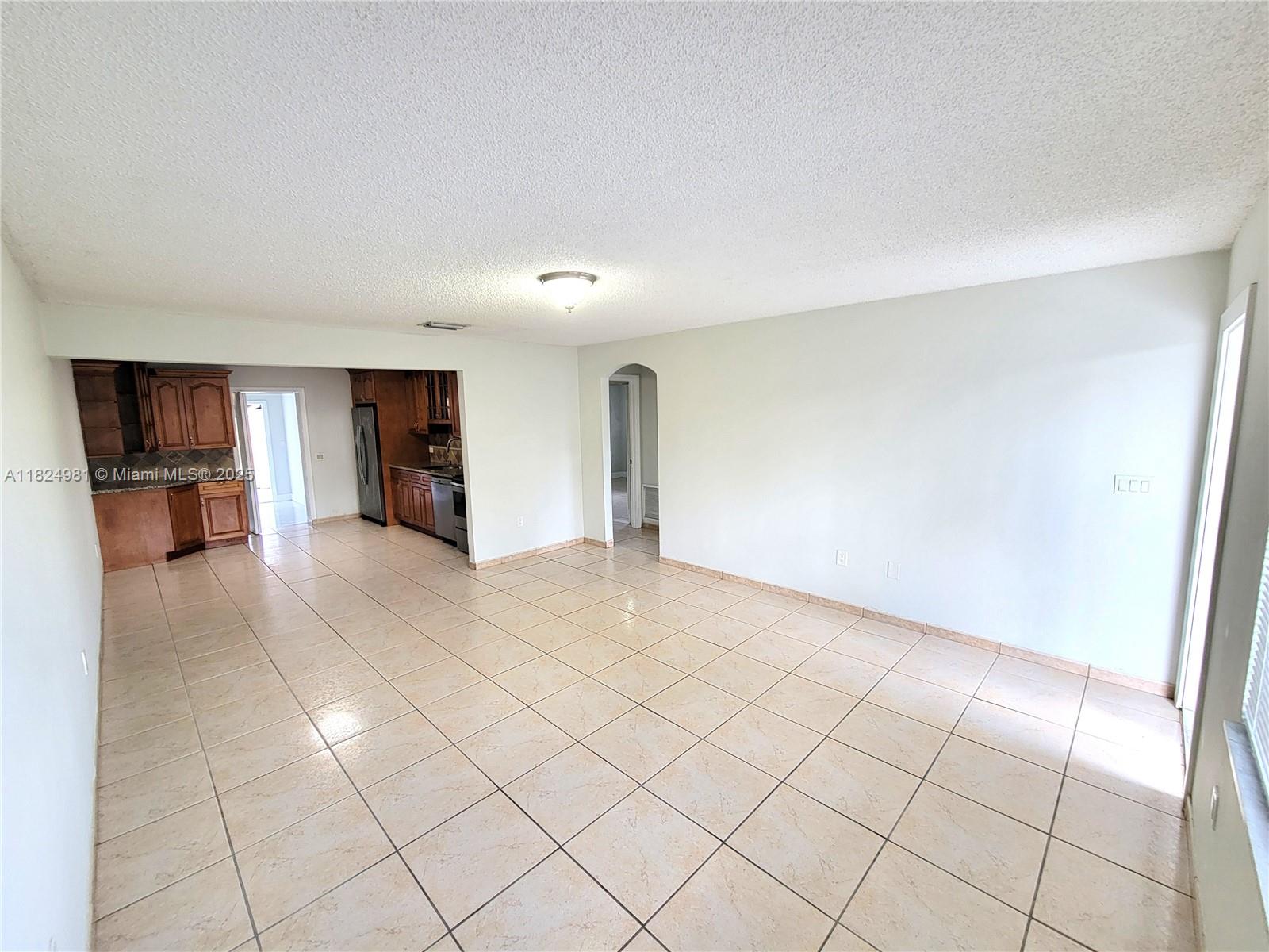 1800 SW 97th Ave, Miramar, Florida image 3