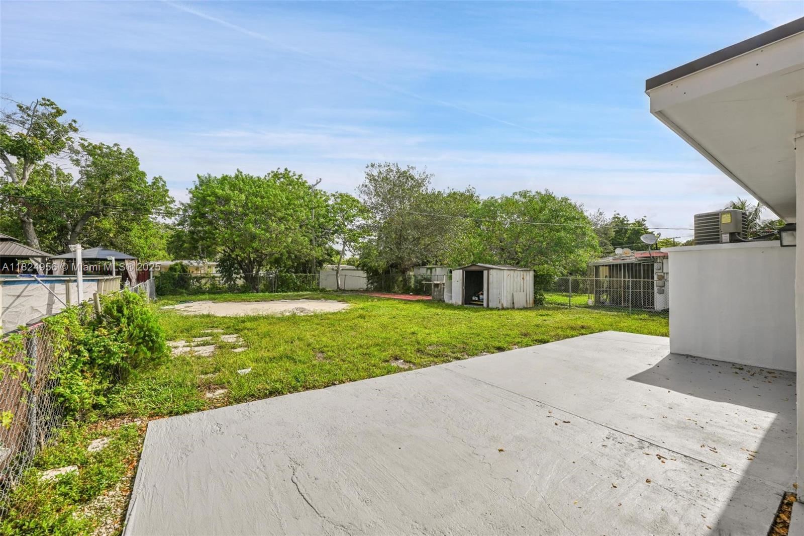 1355 NW 121st St, North Miami, Florida image 5