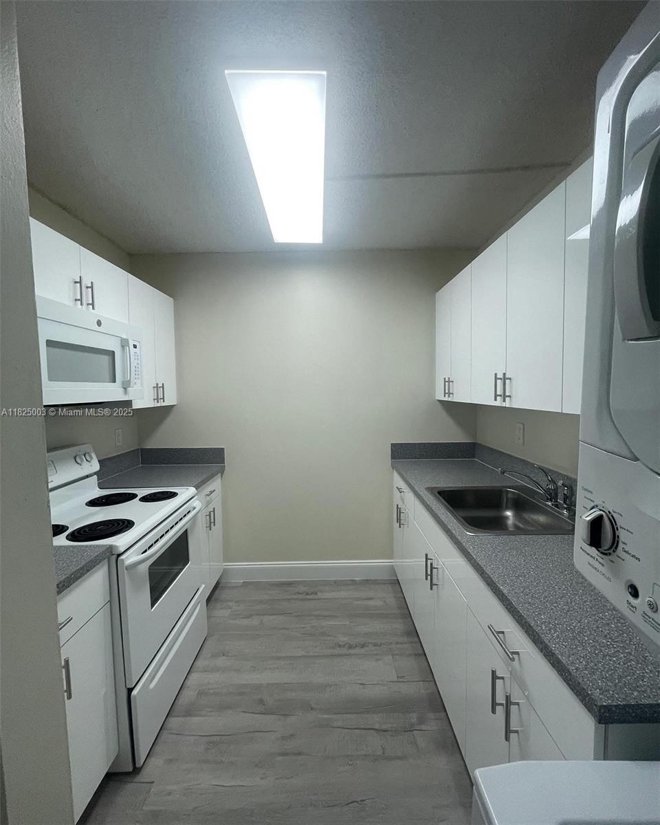 8260 SW 210th St #320, Cutler Bay, Florida image 13