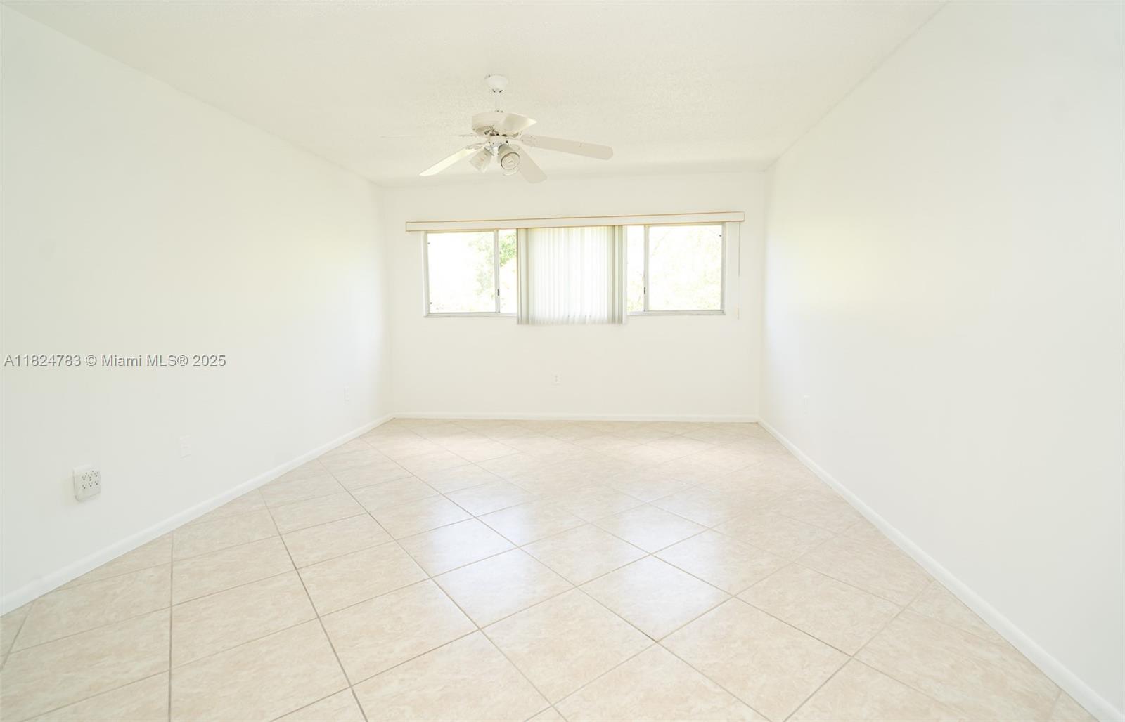 901 SW 141st Ave #303M, Pembroke Pines, Florida image 28