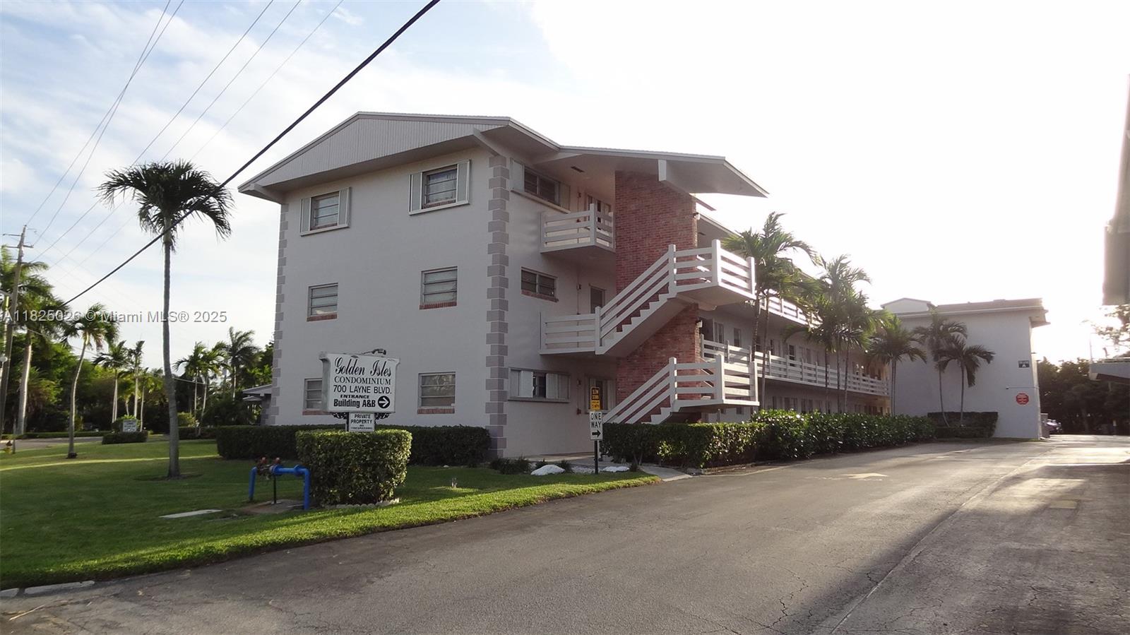 Property photo # 0