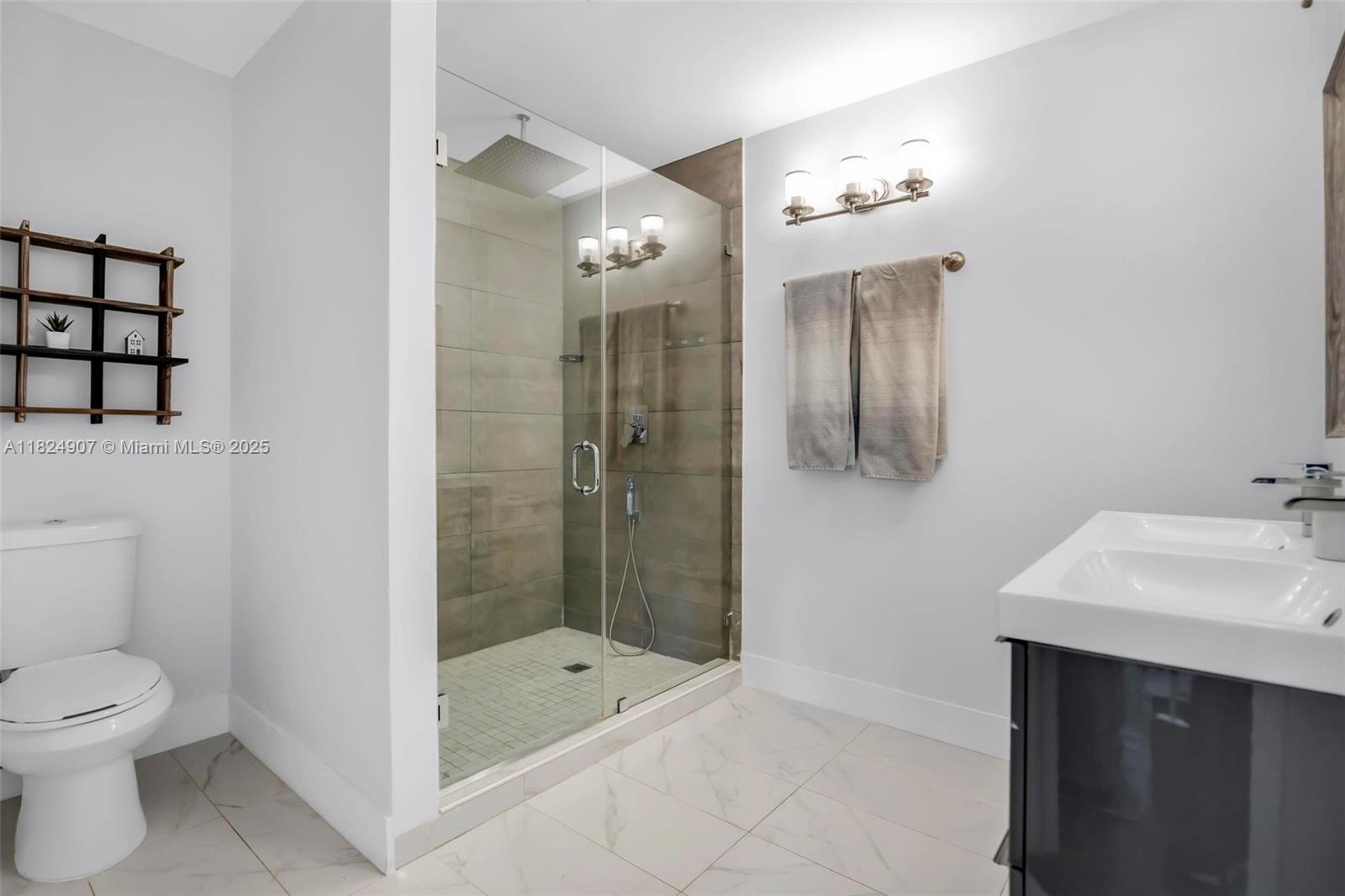 15904 W Wind Cir, Sunrise, Florida image 25