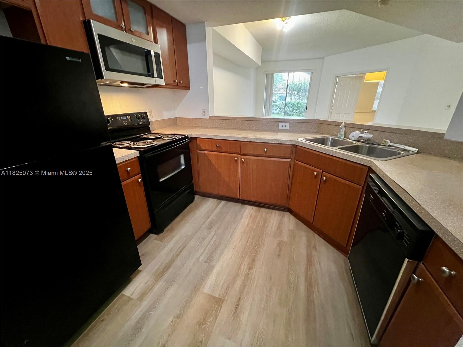 Property photo # 2