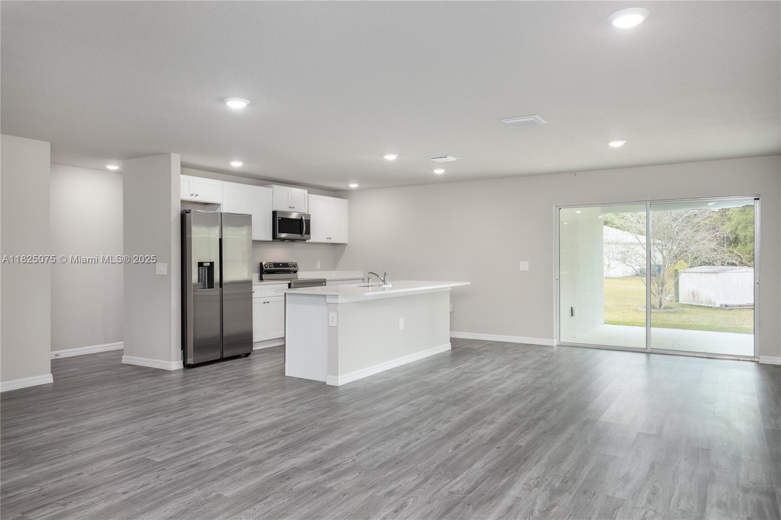 901 Brickell Street Se, Palm Bay, Florida image 6