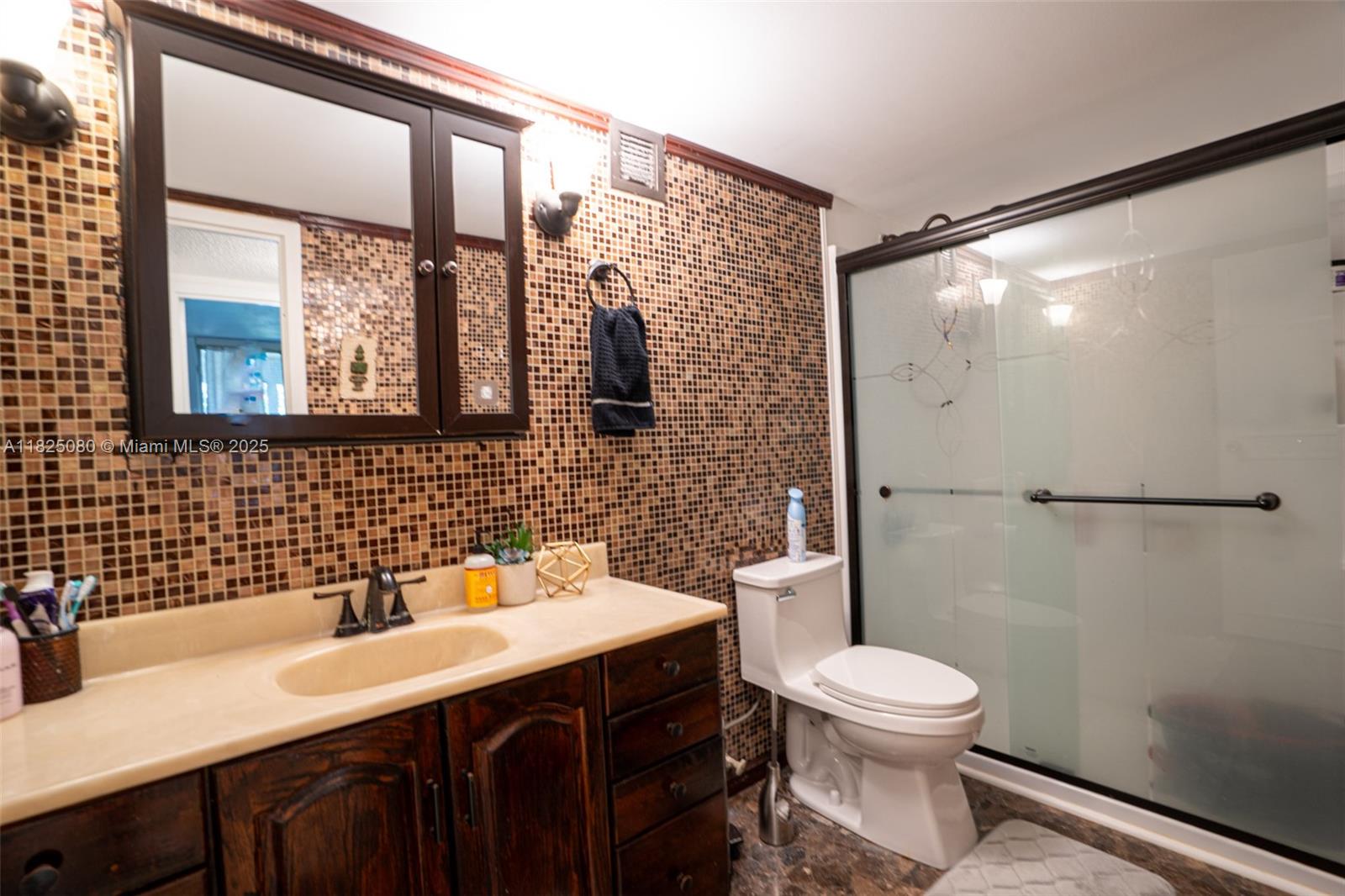 2101 Atlantic Shores Blvd #120, Hallandale Beach, Florida image 10