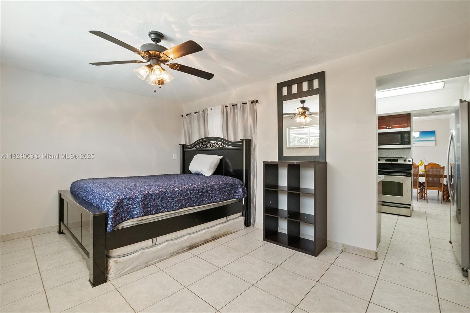 3813 S Lake Ter, Miramar, Florida image 13