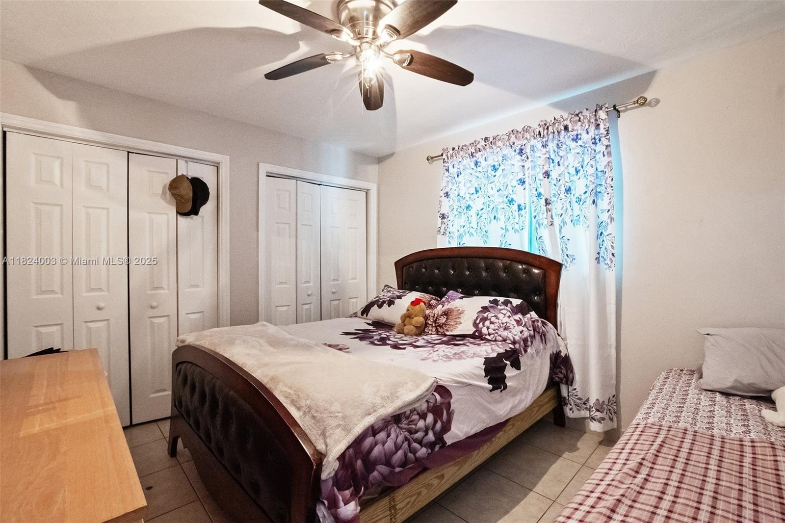 3813 S Lake Ter, Miramar, Florida image 14