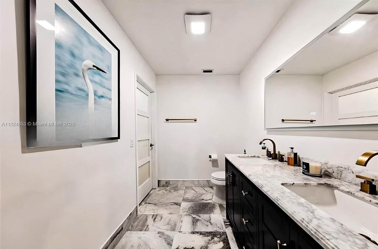 6039 Collins Ave #923, Miami Beach, Florida image 13