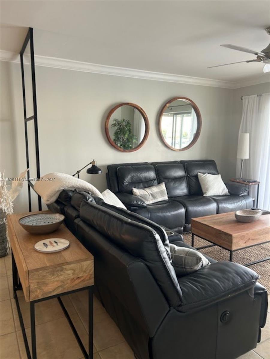 300 Golden Isles Dr #311, Hallandale Beach, Florida image 21
