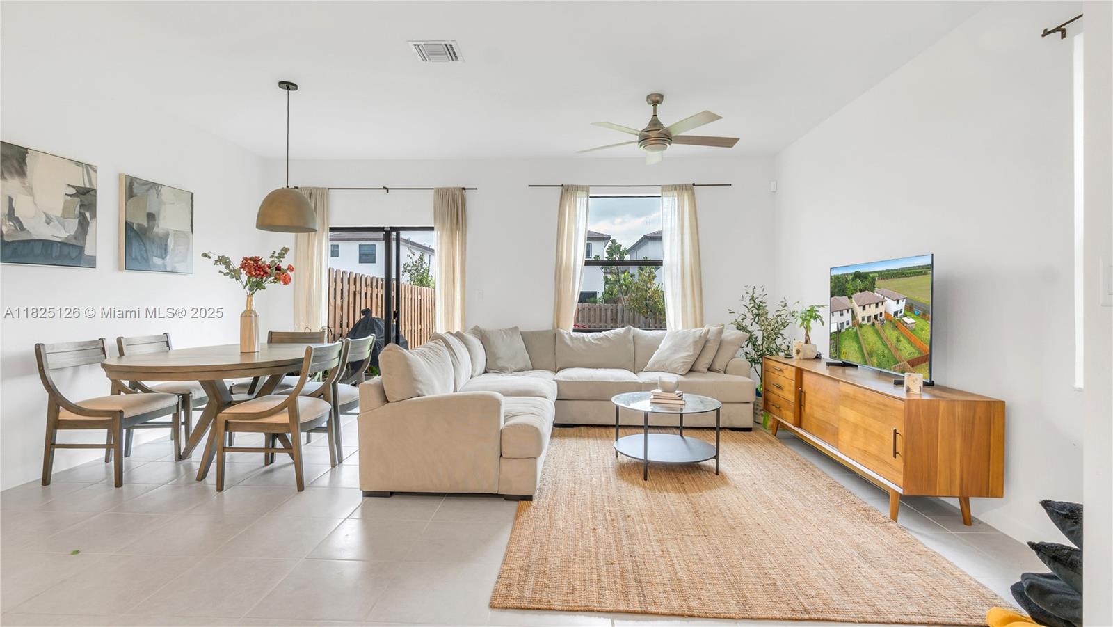 25564 SW 108th Ave, Homestead, Florida image 3