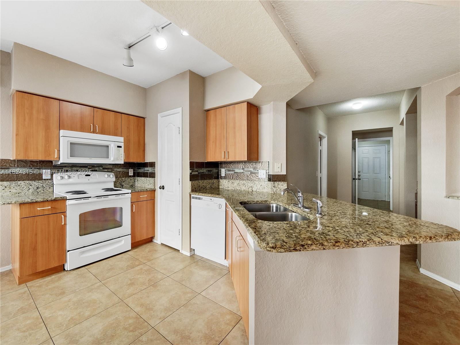 Property photo # 0
