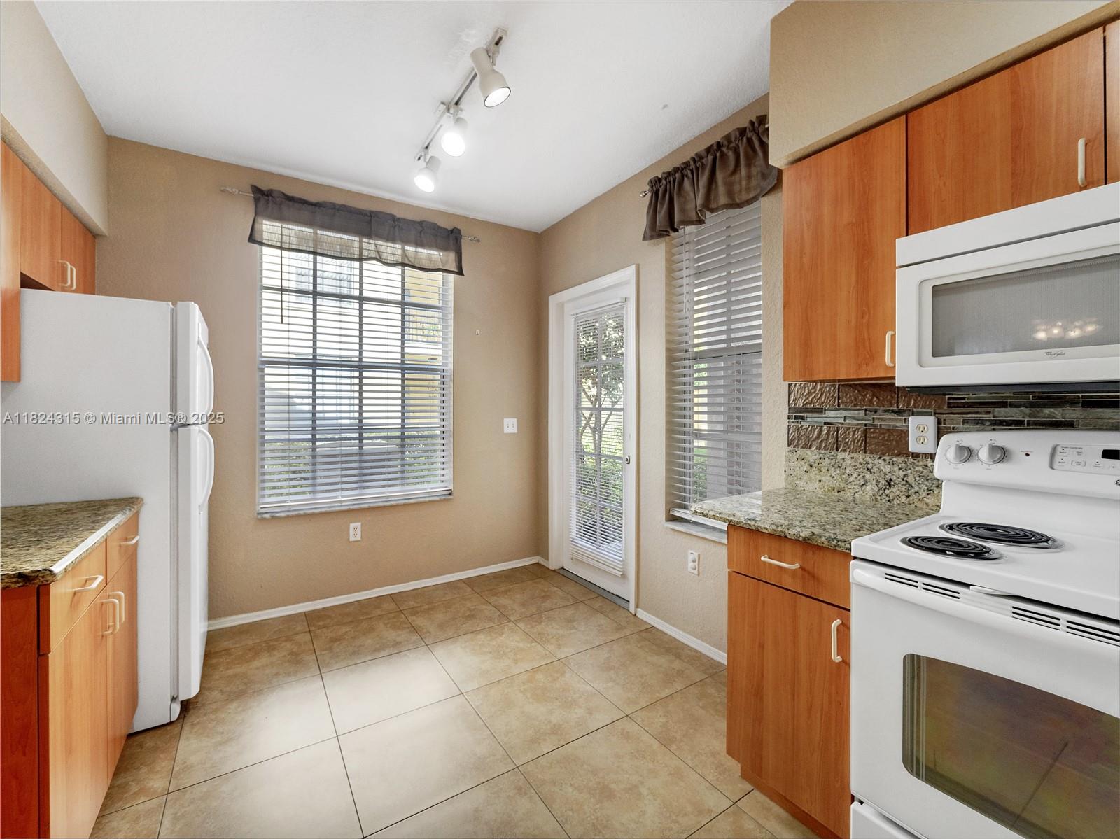 Property photo # 8