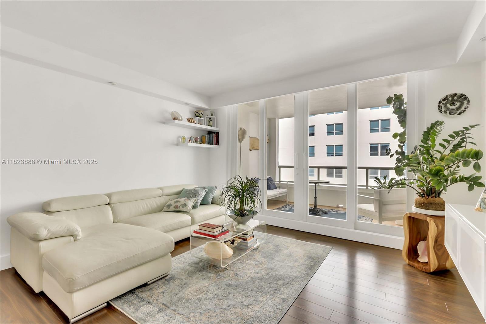 Property photo # 0