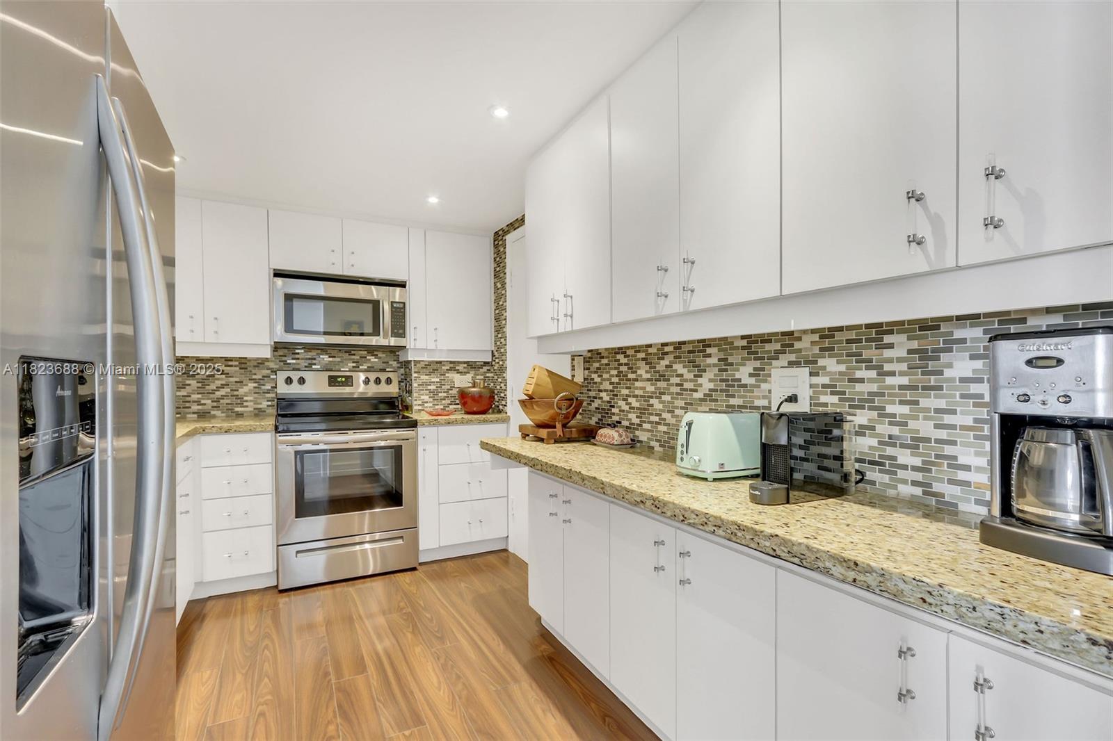 Property photo # 4