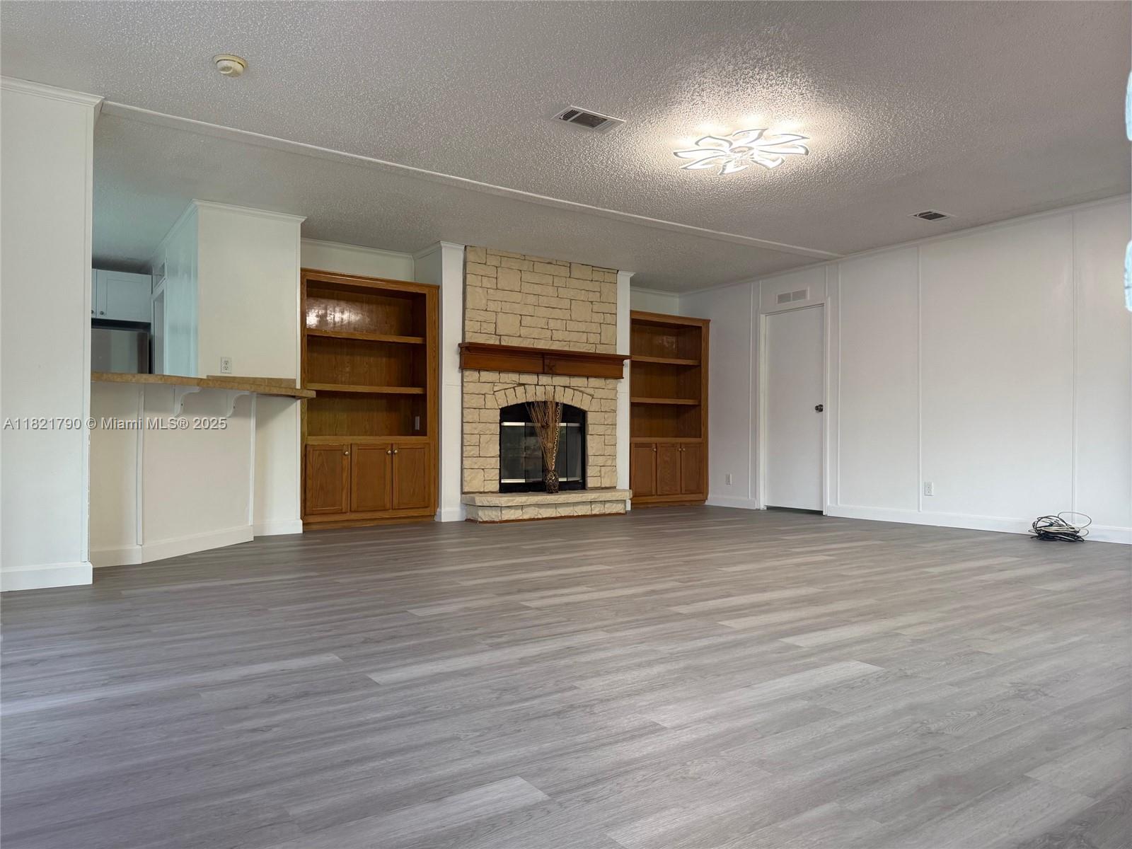 245 S Olivo, Clewiston, Florida image 3