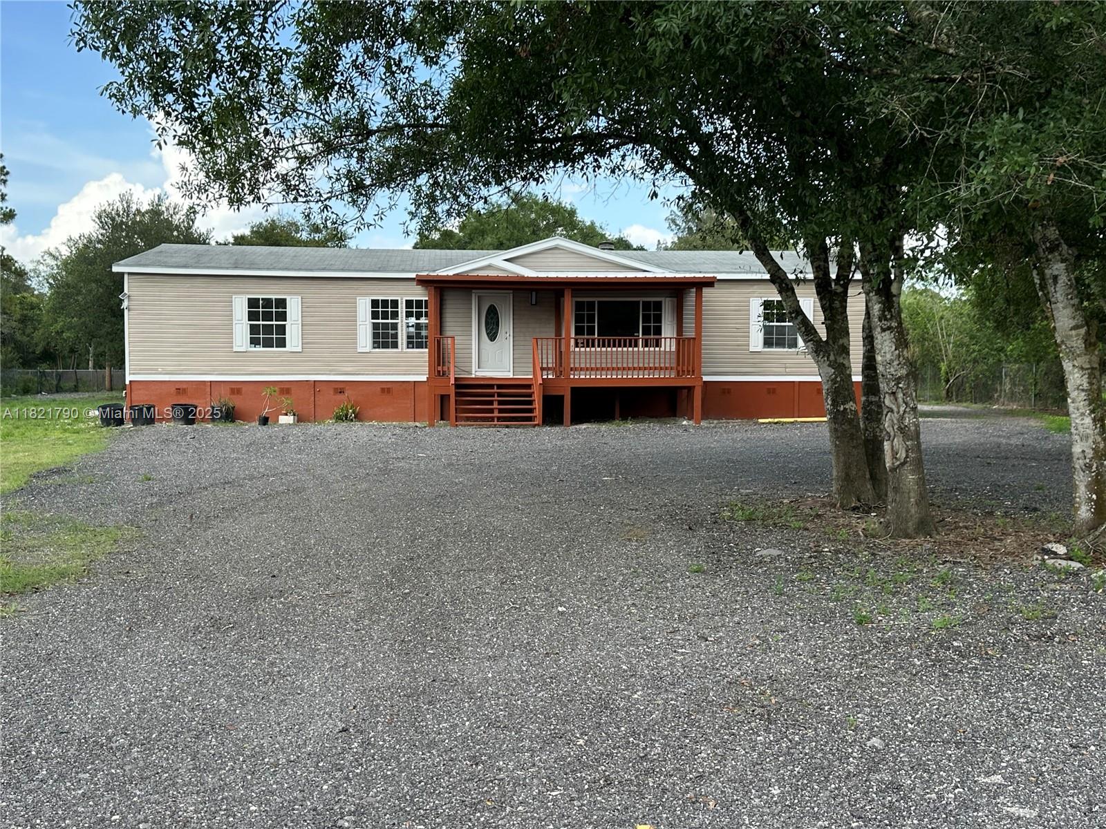 245 S S Olivo, Clewiston, Florida image 31