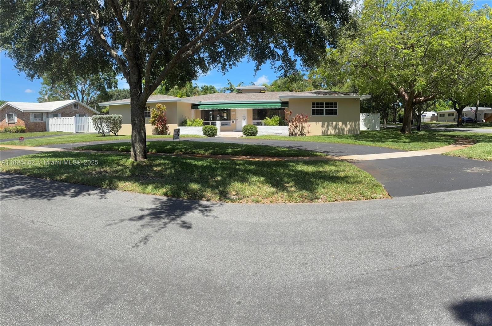 280 SW 63rd Ave, Plantation, Florida image 5
