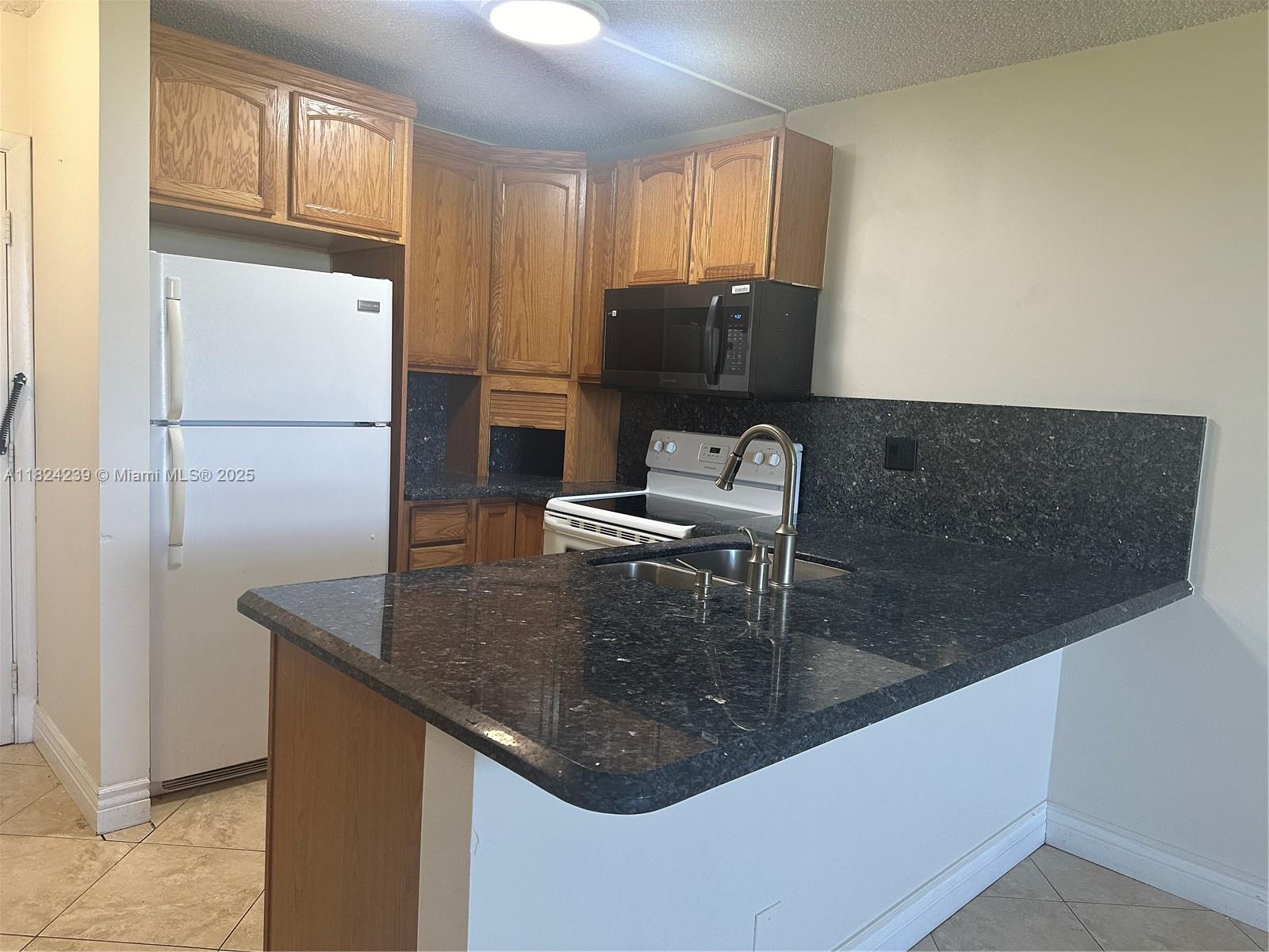 Property photo # 8