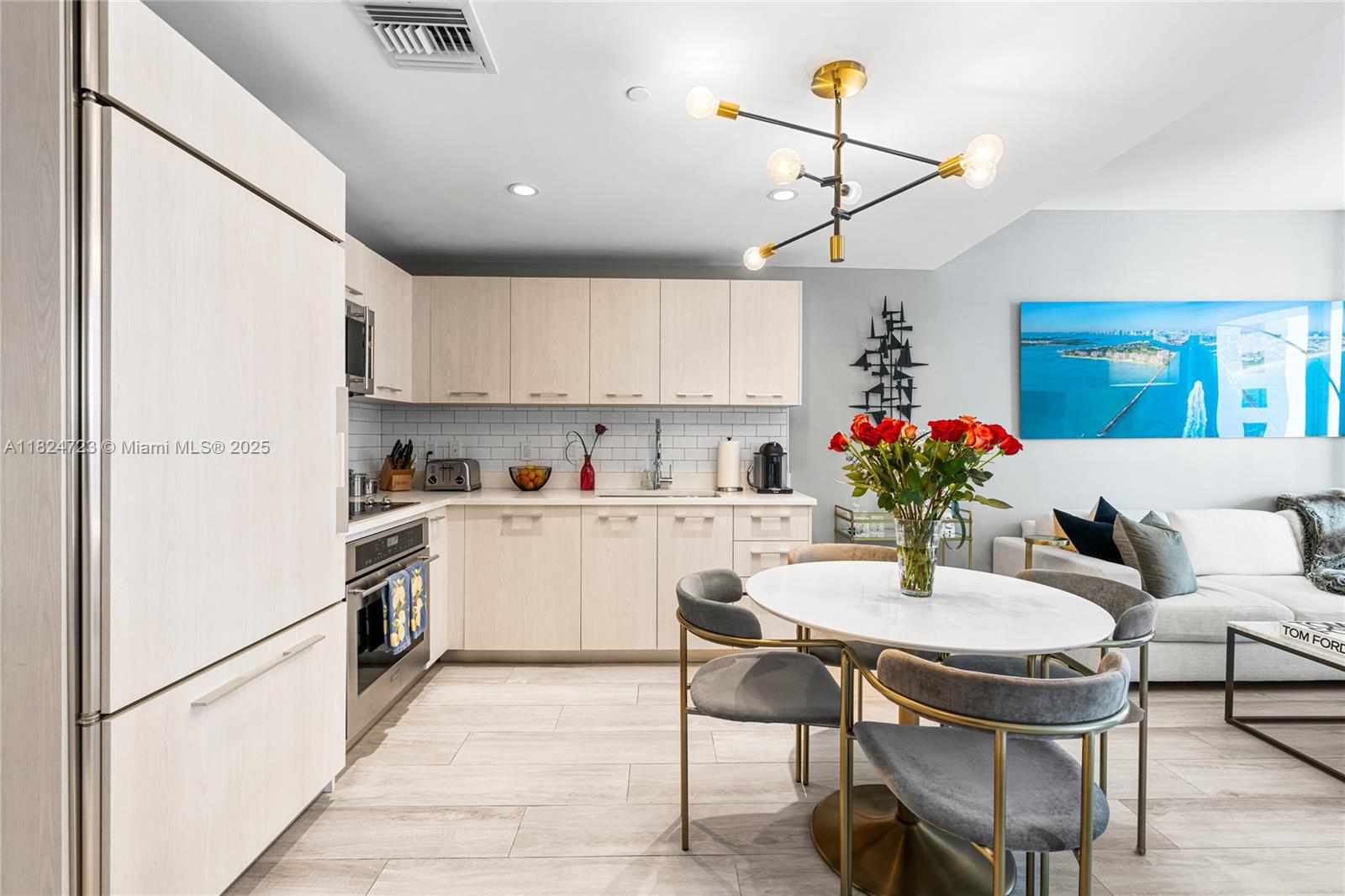 45 SW 9th St #4007, Miami, Florida image 5