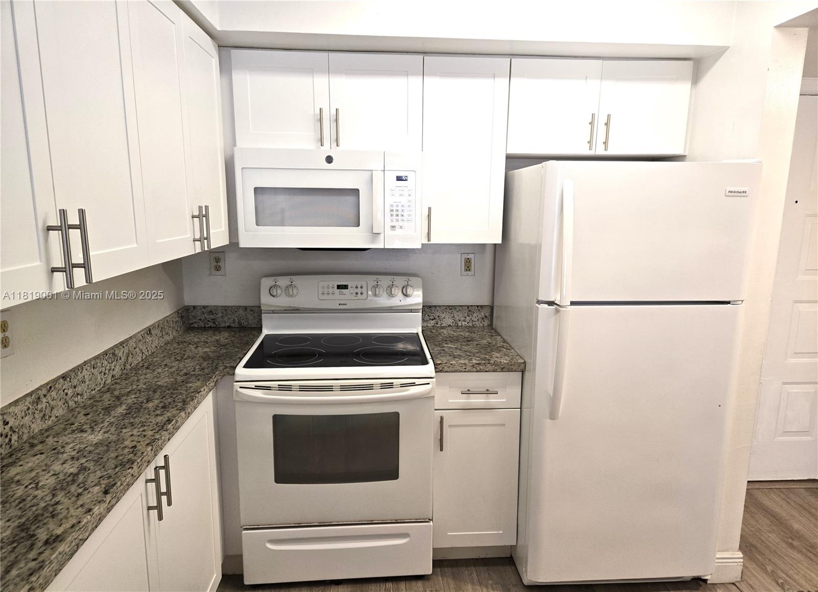 Property photo # 4