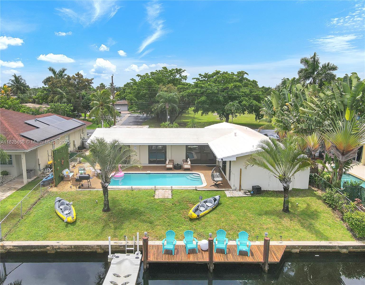 151 SE 9th Ct, Pompano Beach, Florida image 2
